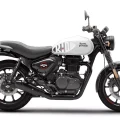 Royal Enfield Hunter 350 (Rebel Blue/Red/Black)